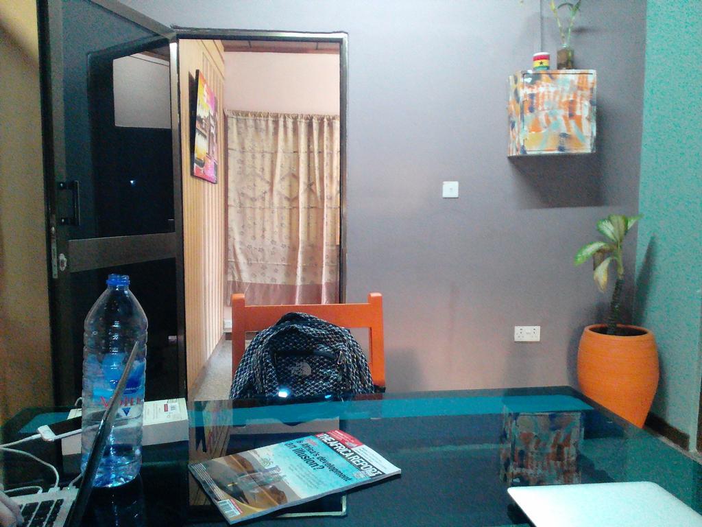 Feehi'S Place Acra Exterior foto