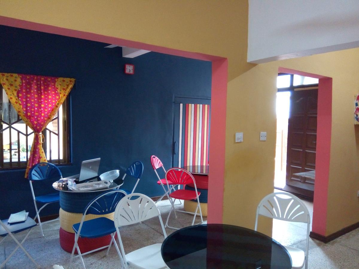 Feehi'S Place Acra Exterior foto